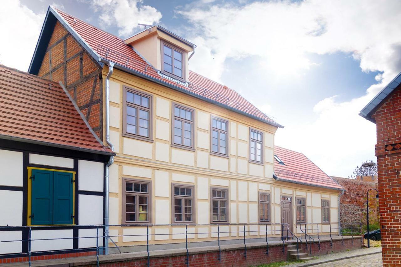 Villa Schrot-Kontor à Tangermünde Extérieur photo
